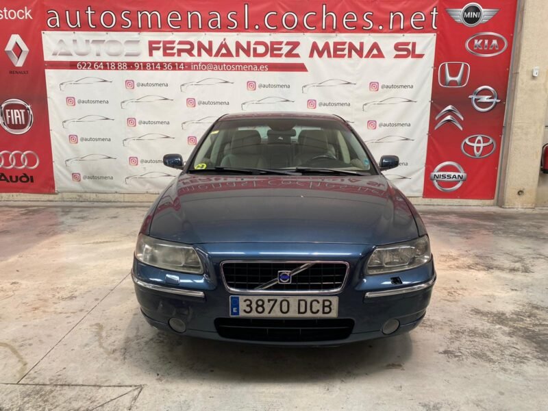 VOLVO S60 2.5 T MOMENTUM