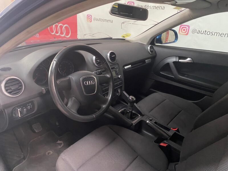 AUDI A3 1.6 TDI ATTRACTION