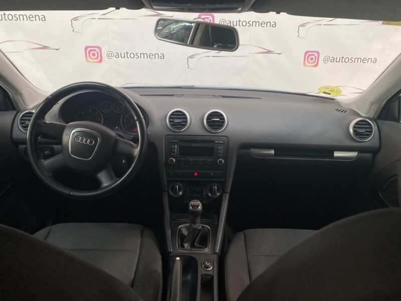 AUDI A3 1.6 TDI ATTRACTION