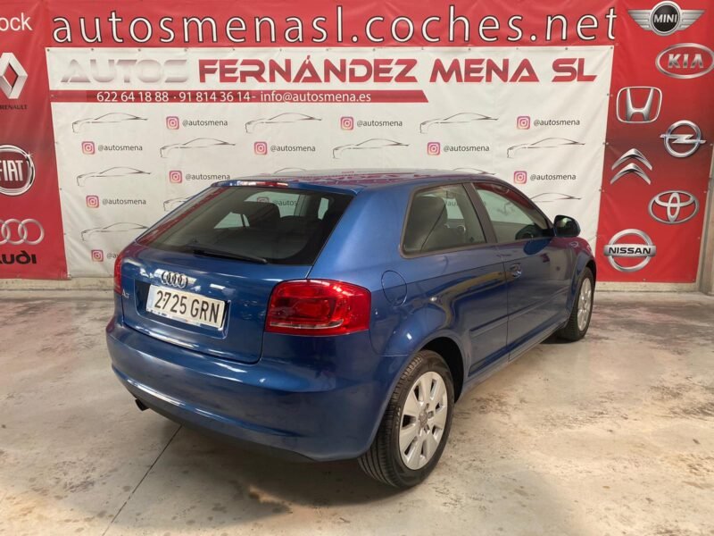 AUDI A3 1.6 TDI ATTRACTION