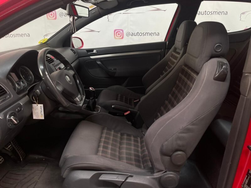 VOLKSWAGEN GOLF 2.0 T FSI GTI