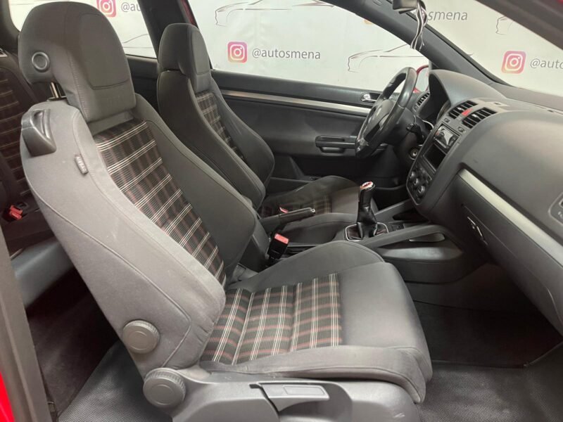 VOLKSWAGEN GOLF 2.0 T FSI GTI
