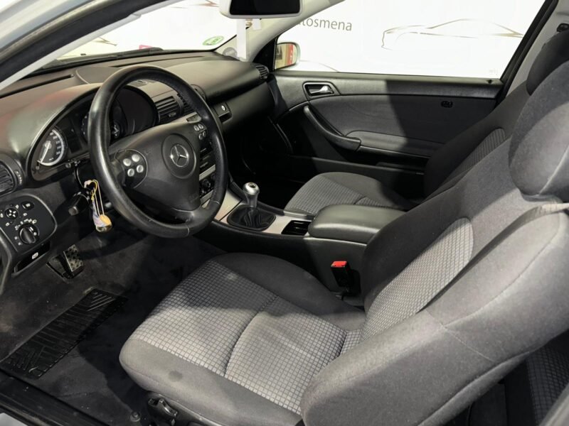 MERCEDES-BENZ Clase C C 180K SPORTCOUPE