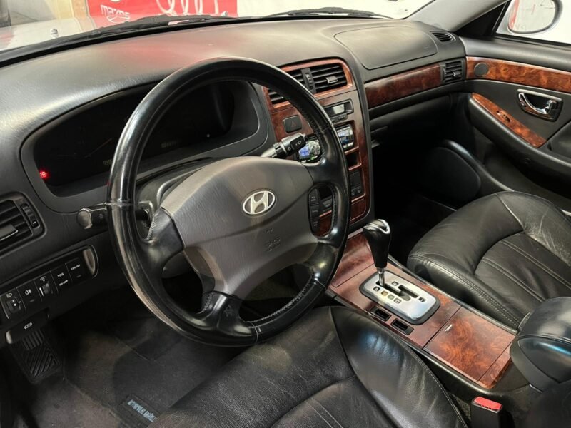 HYUNDAI XG 3.5 V6 GLS