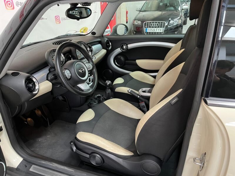 MINI MINI COUPER